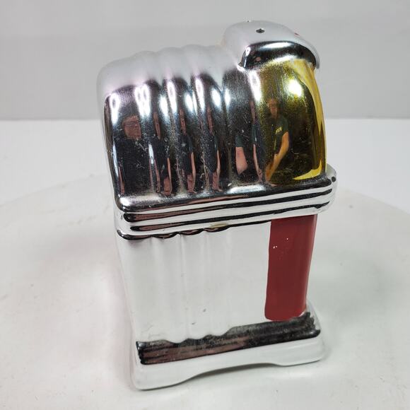 Vintage Coca Cola Jukebox Salt Pepper Stacking Shakers 5x3x3 Inch - Picture 5 of 10